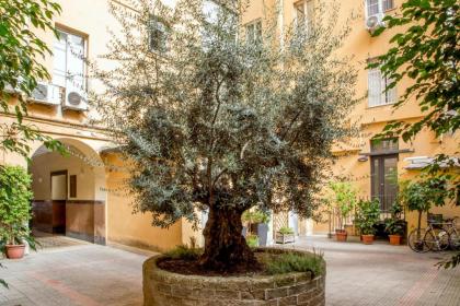 Vatican Studio Apartment - image 15