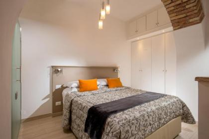 Vatican Studio Apartment - image 2