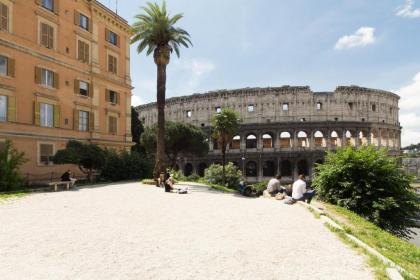 B&B Colosseo Panoramic Rooms - image 12