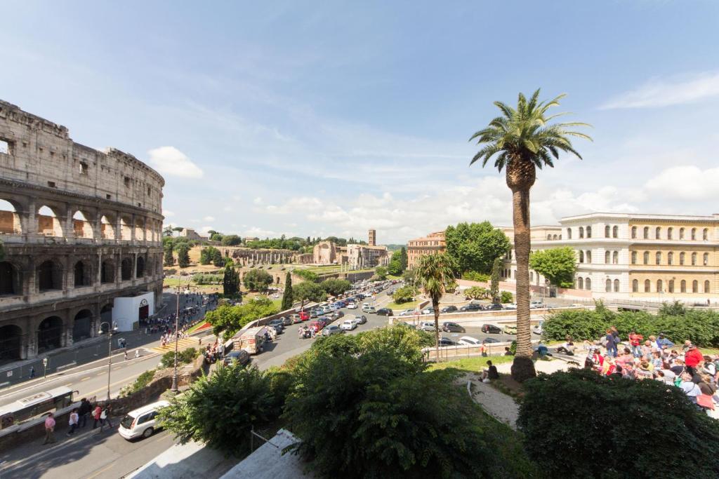 B&B Colosseo Panoramic Rooms - image 3