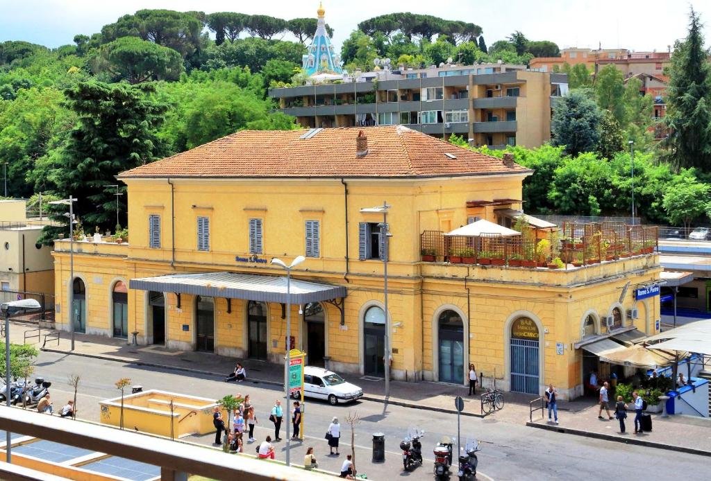 La Stazione Del Vaticano - image 4