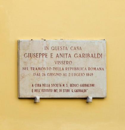 Garibaldi Suites Piazza Di Spagna - image 17