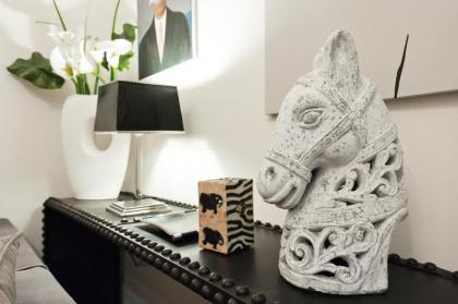 Casa Roma Luxury Apartment - image 11