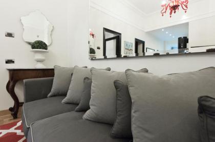 Casa Roma Luxury Apartment - image 13