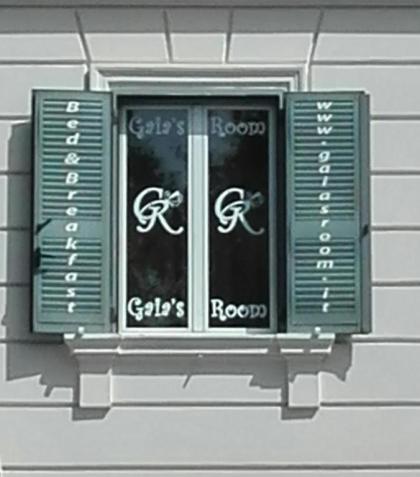 Gaia's Room B&B - image 1