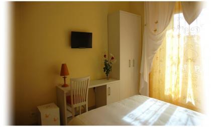 Gaia's Room B&B - image 19