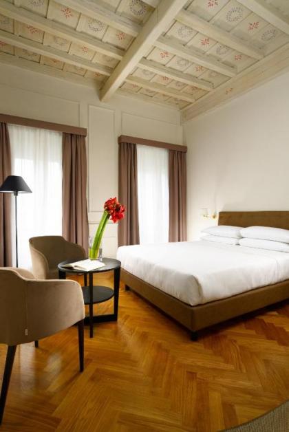 Splendor Suite Rome - Suites & Apartments - image 20