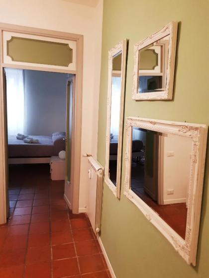 Rome Holiday Home - image 11