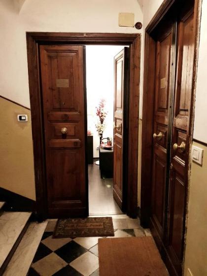 Rome Holiday Home - image 7