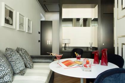 Corso 281 Luxury Suites - image 3