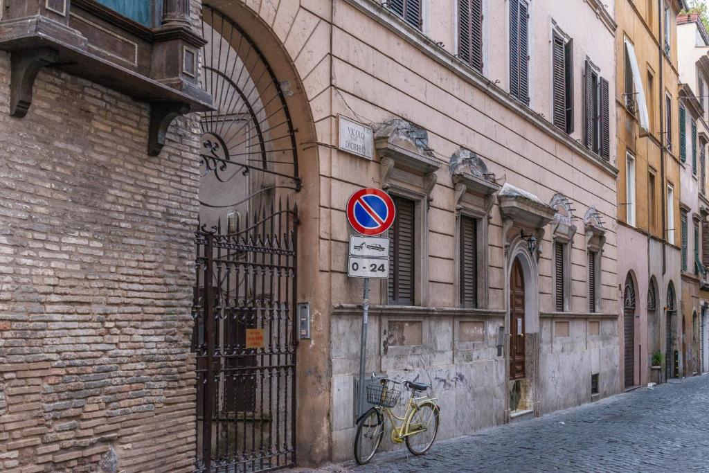 La Porta Rossa di Borgo - Vatican Luxury Suite - main image