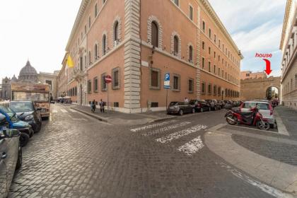 La Porta Rossa di Borgo - Vatican Luxury Suite - image 7