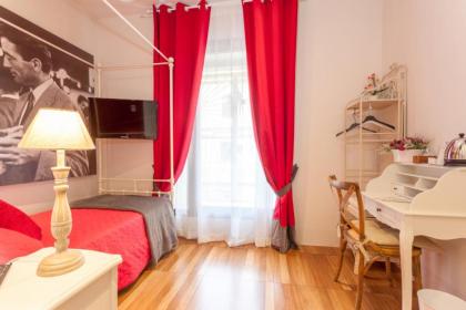 Vacanze Romane Rooms - image 8