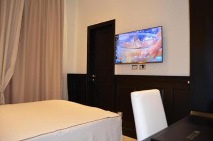 Vaticano Royal Suite Guest House - image 14