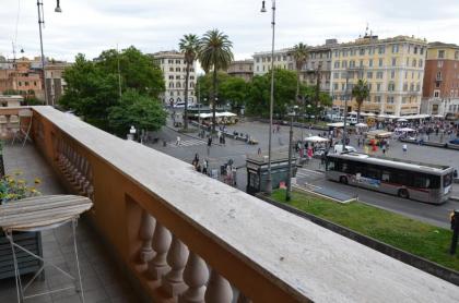 Un Caffè Sul Balcone 1 - image 10