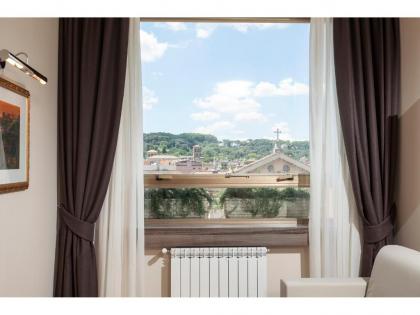 Window On Rome - image 9