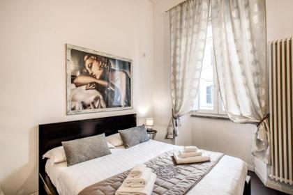 Trastevere Miracle Suite - image 8