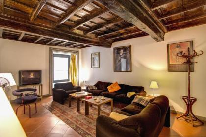 Cartari Apartment - image 11