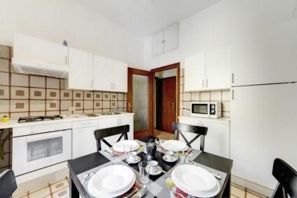 Apartment Colosseo - image 18