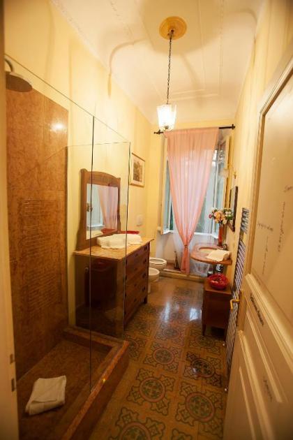 Rome Experience Hostel - image 9