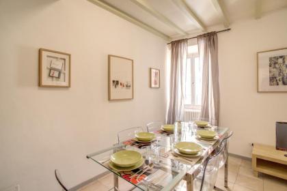 Three Bedroom Apartment Campo dei Fiori - image 3