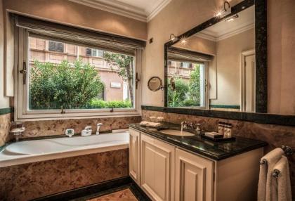 47Luxury Suites - Colosseo - image 16