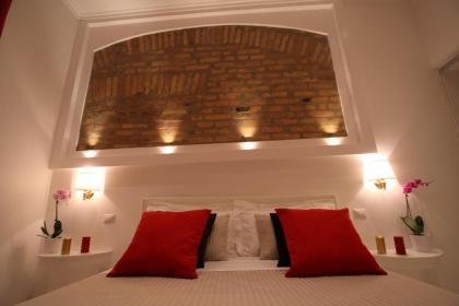 Interno 7 Luxury Rooms B&B - image 20