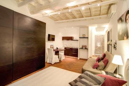 Orso Luxury Apartment - image 19