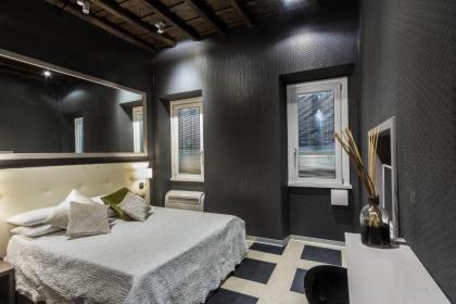 Piazza di Spagna Luxury Apartment - image 12