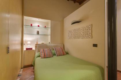 Spanish Steps Gea Apartments - image 2