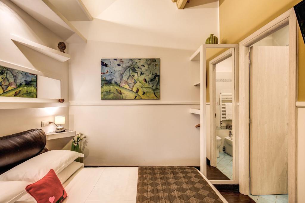 Piazza di Spagna Comfort Rooms - image 7