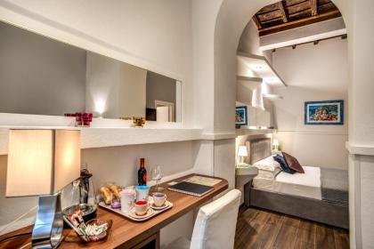 Piazza di Spagna Comfort Rooms - image 9