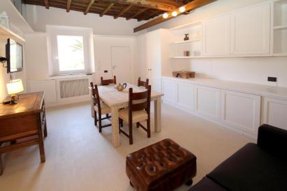 LHP Suite Roma Trastevere - image 6