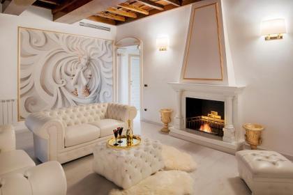 Spanish Steps amazing Apartment - image 7