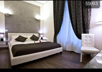 Rome Key Luxury House - image 12