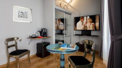 QT Suites Roma - image 19