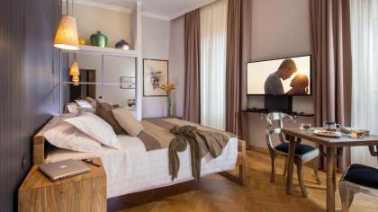 QT Suites Roma - image 8