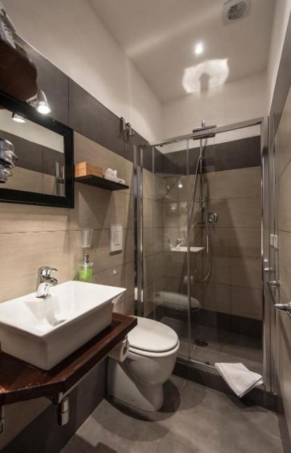 Vite Suites Guest House - image 15