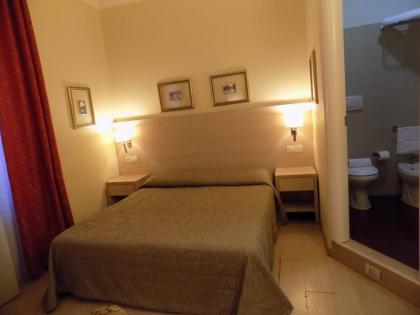 Booking House Roma  - image 12