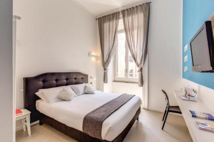 Ecce Roma Suites - image 19