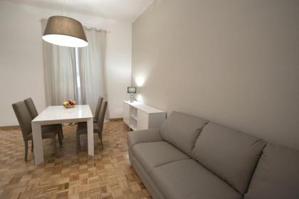 Vantaggio Apartment - image 12