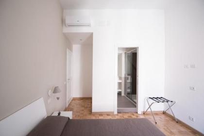 Vantaggio Apartment - image 18