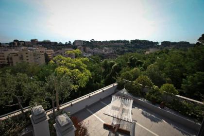 Delmirani's Book Apartments - Vatican View - image 14