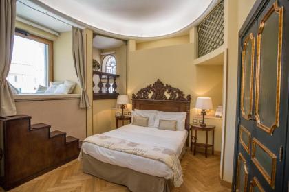 Royal Suite TrinitÃ  Dei Monti - image 3