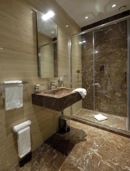 Navona Rooms - image 4