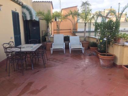 Terrazza Munira Trastevere - image 7