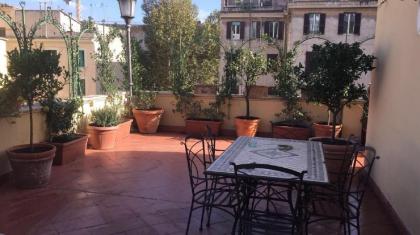 Terrazza Munira Trastevere - image 8