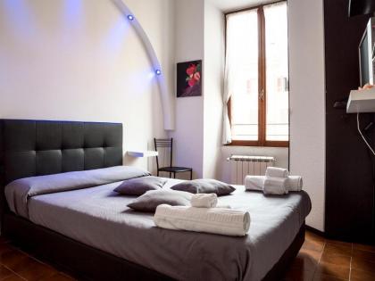 Manzoni Holiday Apartment - image 15