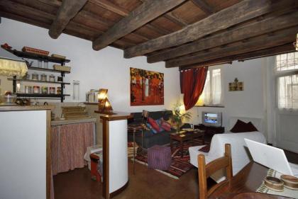 Cedro Apartment - image 17