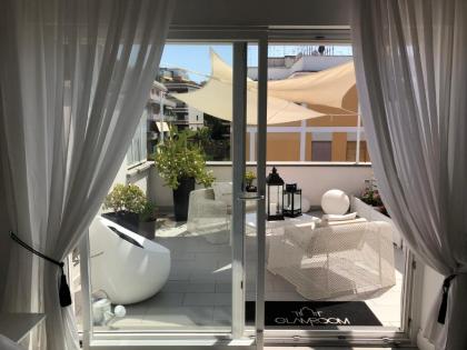 Glamroom Luxury Terrace - image 12